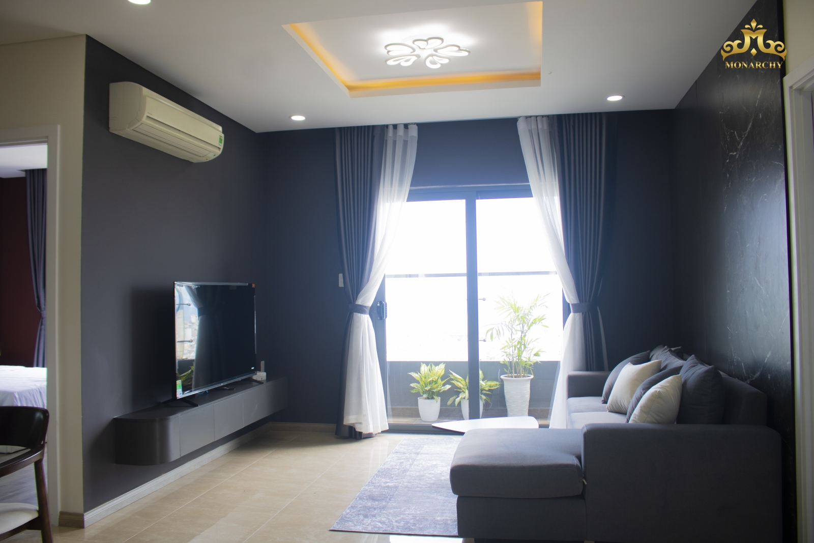thue-can-ho-monarchy-da-nang-3-phong-ngu-view-bien-2