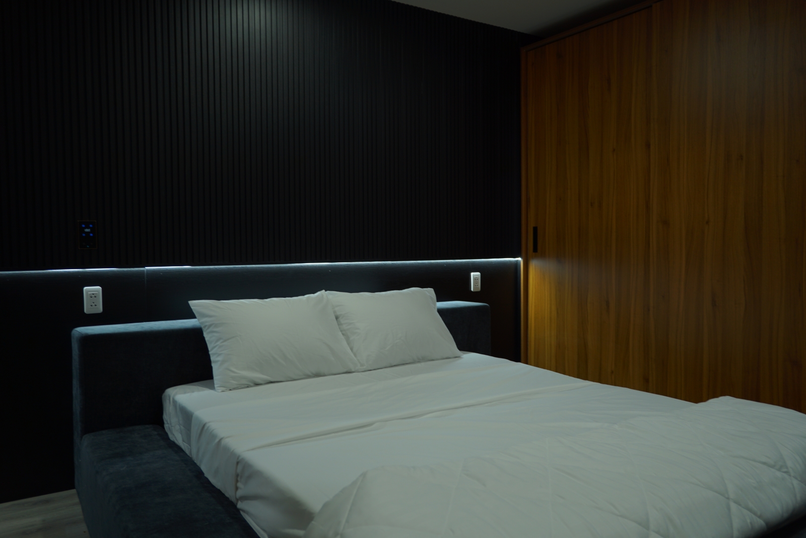 corporate-apartment-monarchy-2br-corner-100m2-10