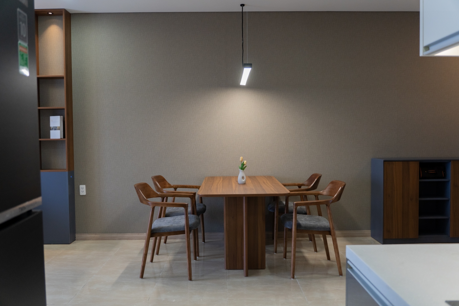 vi-sao-khach-nga-dong-au-thich-o-monarchy-da-nang-5