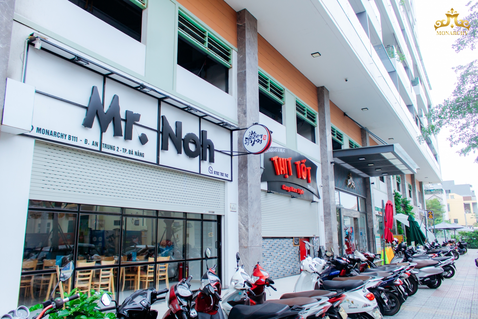 rent-monarchy-da-nang-mediterranean-inspired-2-bedroom-apartment-with-sea-view-6