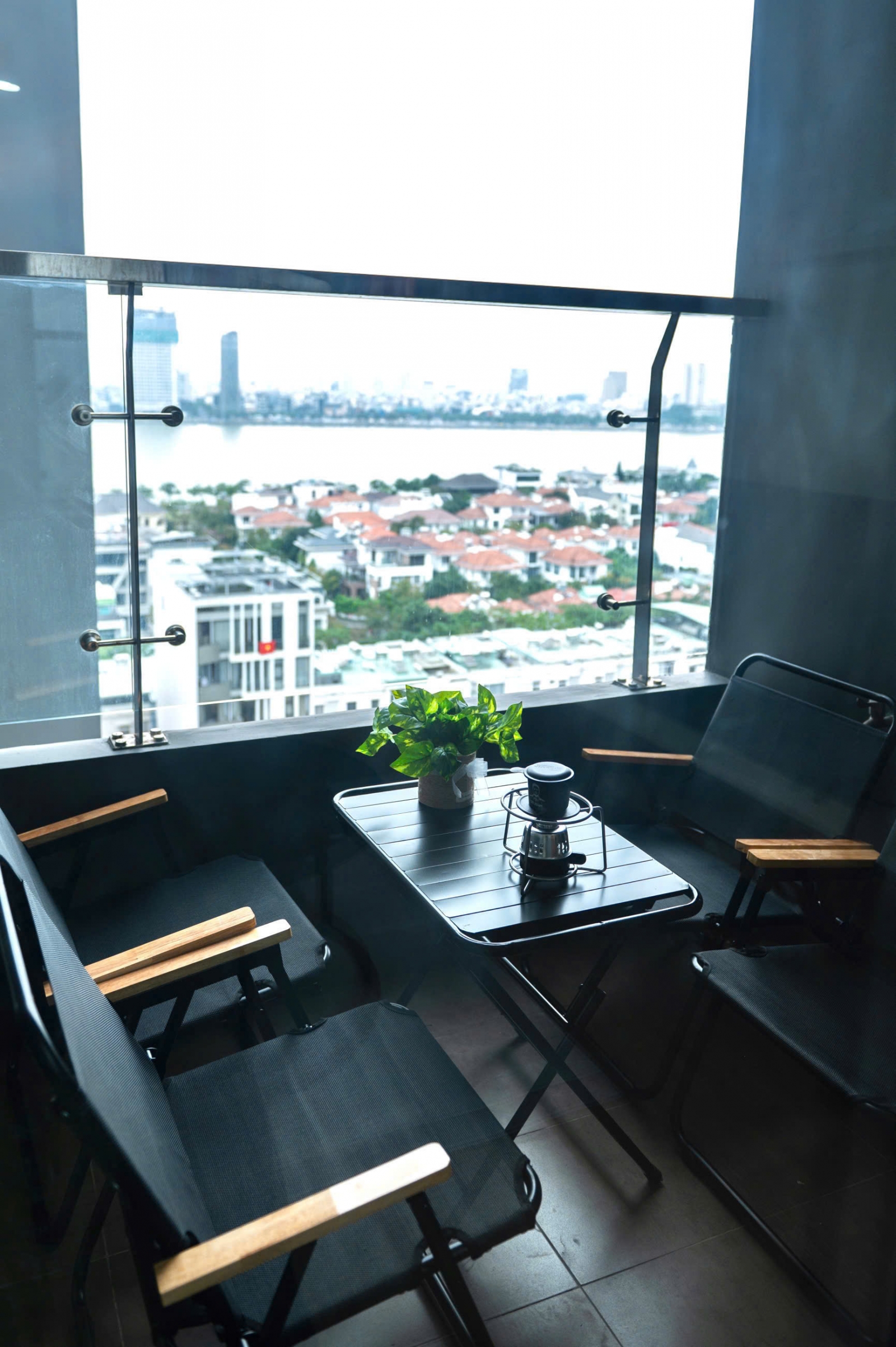 apartment-da-nang-with-large-balcony-spacious-living-2026-guide-9