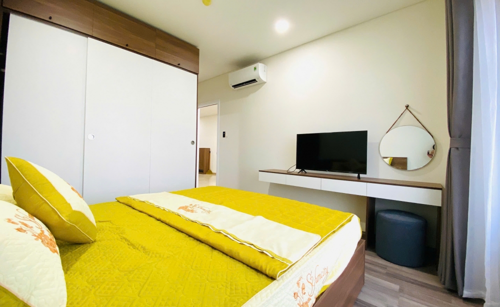 for-rent-monarchy-2-bedroom-apartment-on-the-24th-floor-daily-weekly-monthly