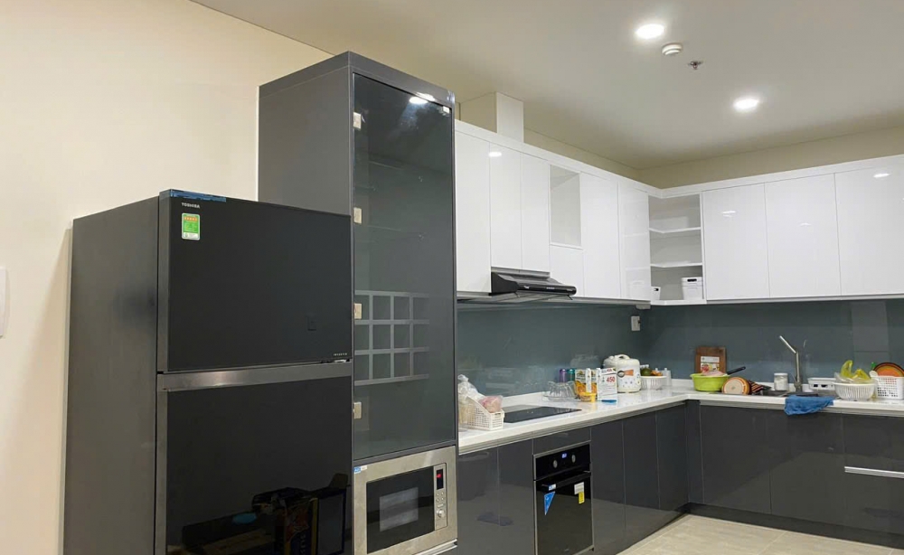 thue-can-ho-penthouse-3pn-monarchy-tang-32-gia-cuc-soc