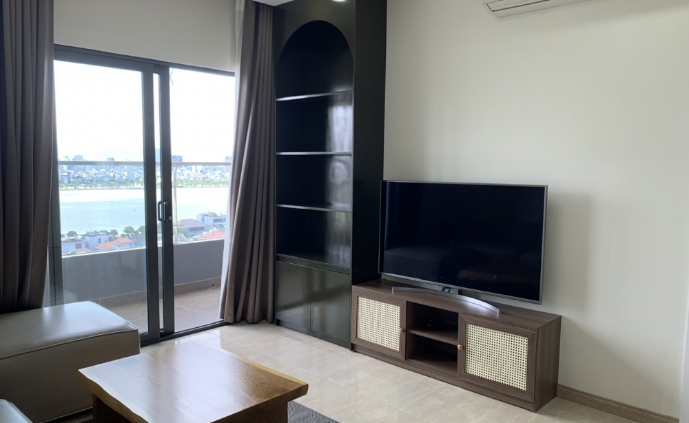 cho-thue-monarchy-3pn-tang-15-view-ngam-phao-hoa