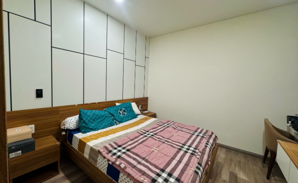 monarchy-2br-11th-floor-cool-sea-view-fully-available-now