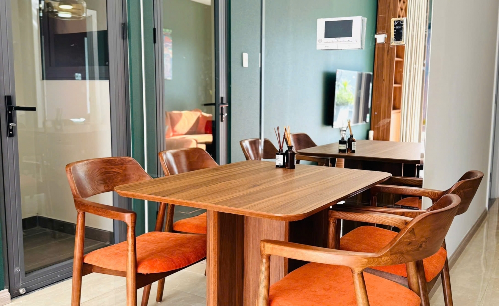 penthouse-for-rent-29th-floor-corner-unit-at-monarchy-da-nang-fully-furnished-with-million-dollar-views