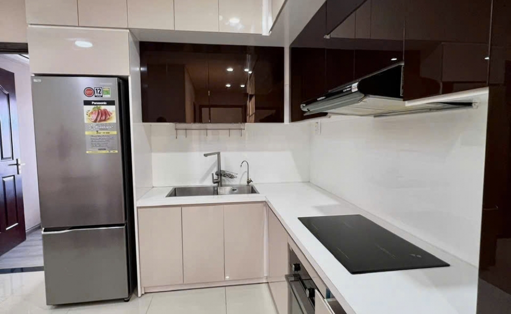 3-bedroom-monarchy-apartment-for-airbnb-rental-river-view-5-hotel-like-experience-in-da-nang