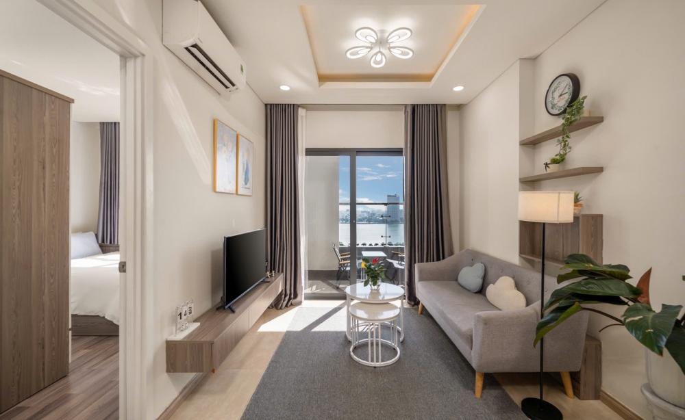 for-rent-monarchy-da-nang-apartment-2-bedrooms-16th-floor-panoramic-river-view