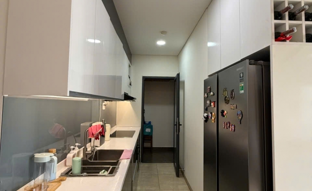 monarchy-2-bedroom-apartment-for-rent-22nd-floor-fully-furnished