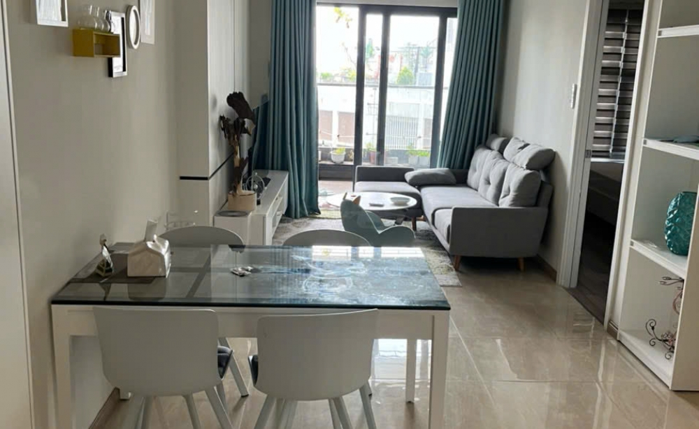 2br-monarchy-b-apartment-for-rent-5th-floor-large-balcony-han-river-view-only-16m