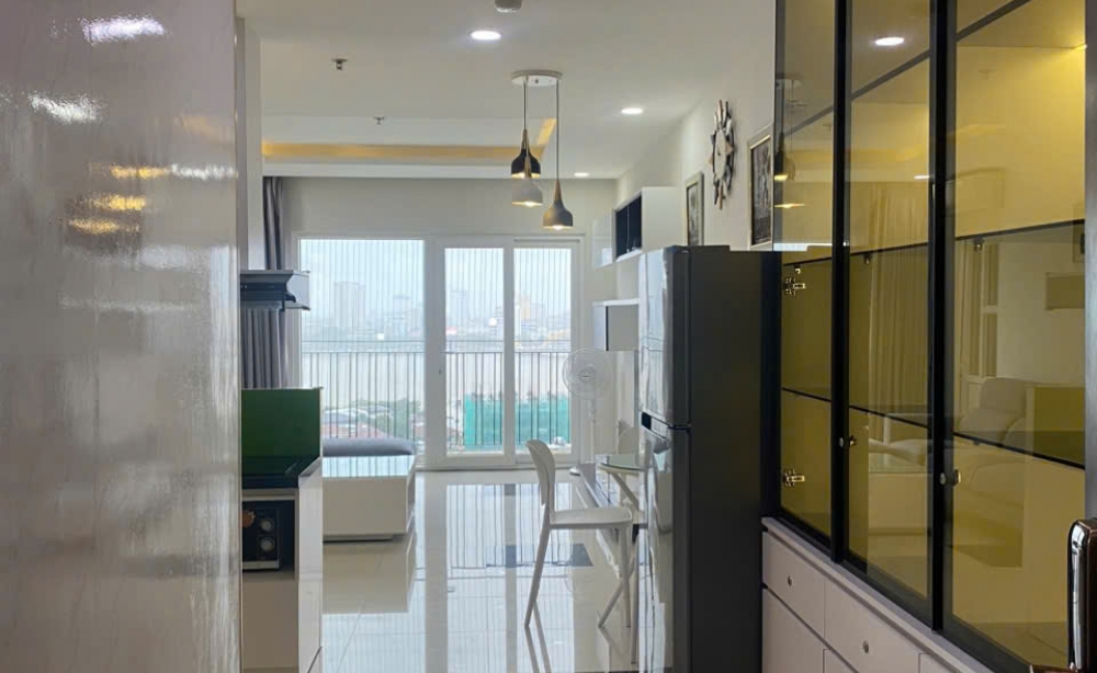 ban-can-ho-2pn-monarchy-a-tang-14-view-thanh-pho-thu-nhap-18-trieu-thang