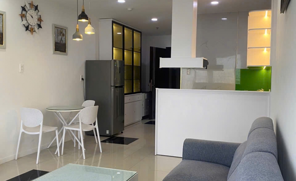 ban-can-ho-2pn-monarchy-a-tang-14-view-thanh-pho-thu-nhap-18-trieu-thang