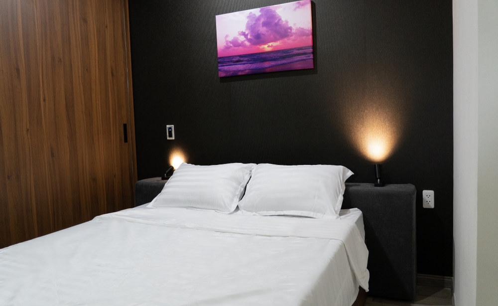 2br-monarchy-b-apartment-with-my-khe-beach-view-luxury-japandi-5-9-discount