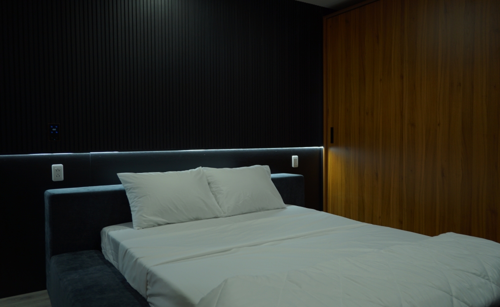 monarchy-da-nang-luxury-parasite-style-apartment-with-han-river