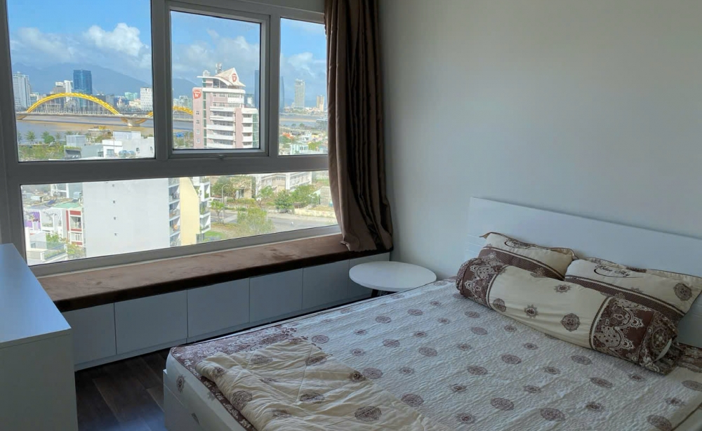 1-bedroom-apartment-with-fireworks-han-river-view