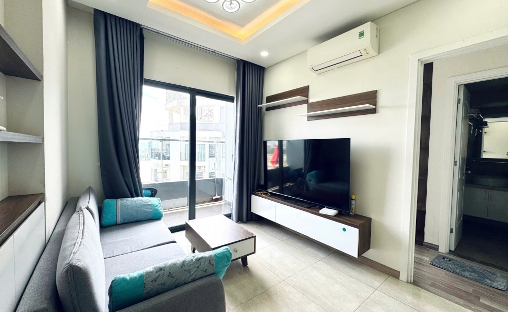 thue-can-ho-monarchy-2pn-view-dep-song-han-gia-tot-18-trieu