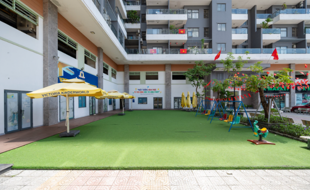 modern-furnished-monarchy-apartment-for-rent-8th-floor