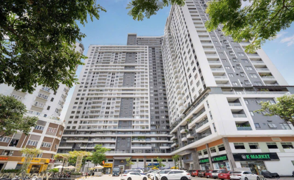 modern-furnished-monarchy-apartment-for-rent-8th-floor