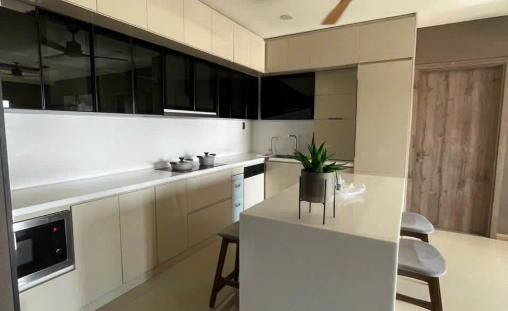 cho-thue-can-ho-3pn-tang-10-view-song-han-rong-rai-song-dang-cap