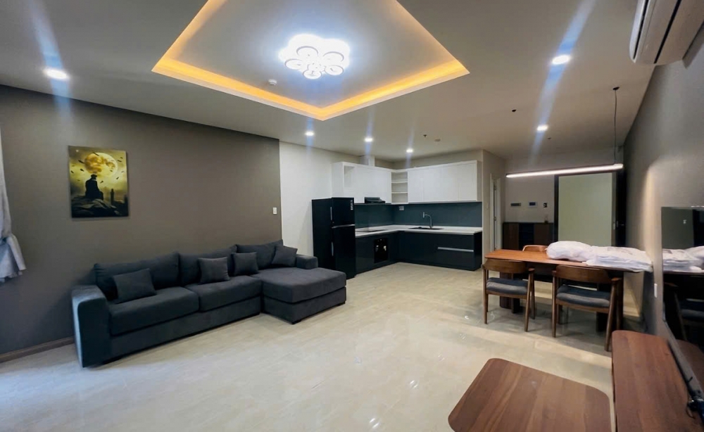 corner-2-bedroom-apartment-at-monarchy-da-nang-100m-with-modern-japandi-interior