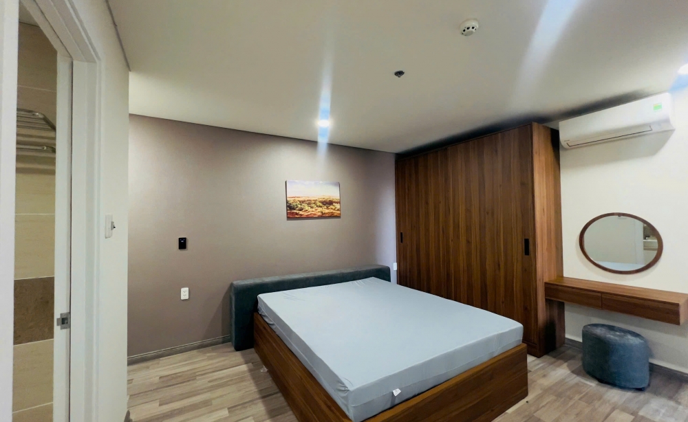 corner-2-bedroom-apartment-at-monarchy-da-nang-100m-with-modern-japandi-interior