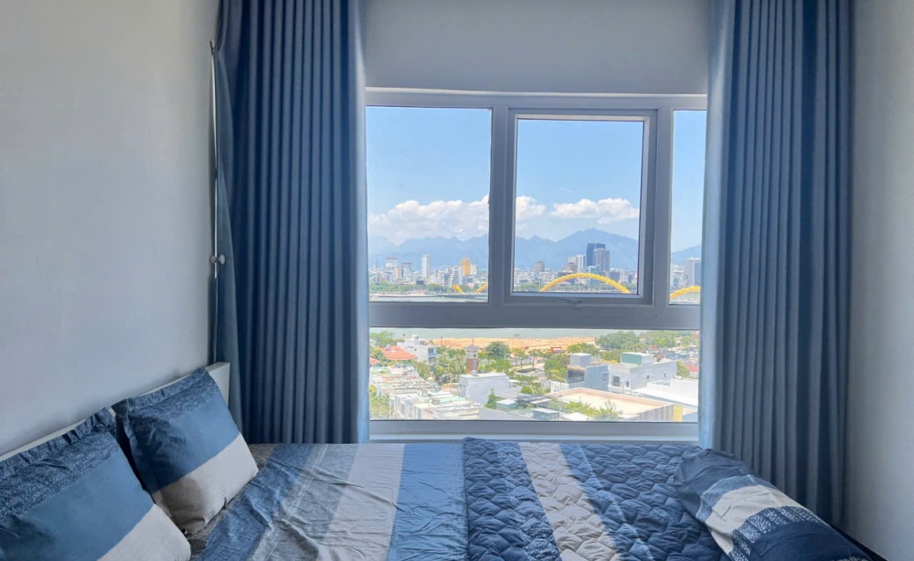rent-monarchy-a-1br-apartment-on-12th-floor-with-han-river-view-great-value