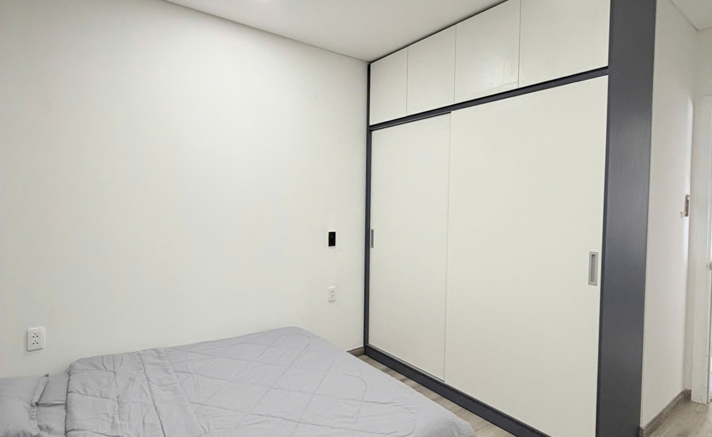rent-monarchy-b-2br-apartment-on-the-21st-floor-han-river-dragon-bridge-view-european-style-interior