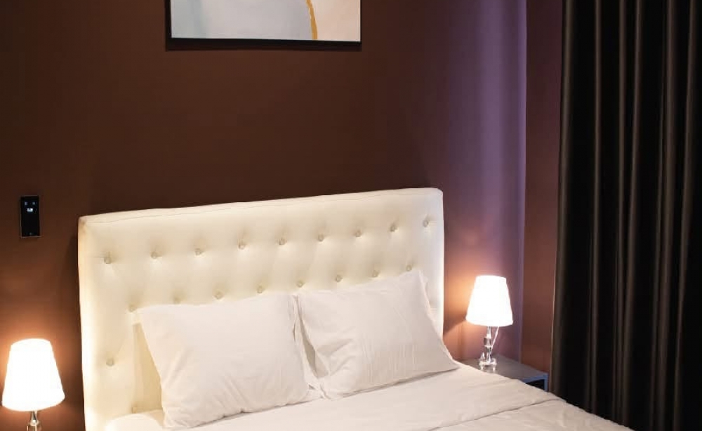 rent-monarchy-2-bedroom-apartment-7th-floor-100sqm-modern-interior