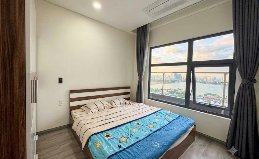 rent-monarchy-2-bedroom-apartment-17th-floor-han-river-view-18-million