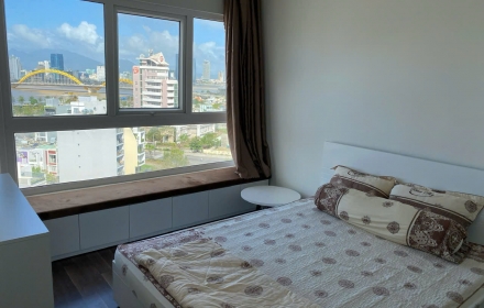1-bedroom-apartment-with-fireworks-han-river-view