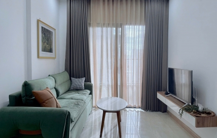 can-ho-monarchy-2pn-tang-6-view-noi-khu-yen-tinh-gia-thue-18-trieu