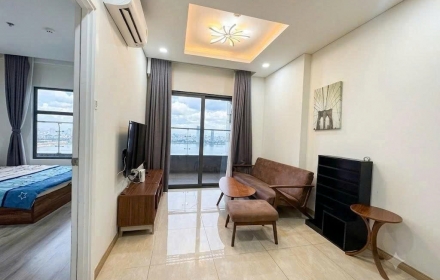 rent-monarchy-2-bedroom-apartment-17th-floor-han-river-view-18-million