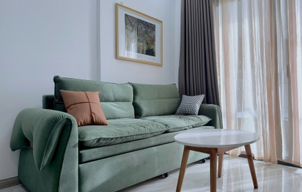 rent-monarchy-2br-apartment-on-6th-floor-with-peaceful-inner-view-18-million-vnd